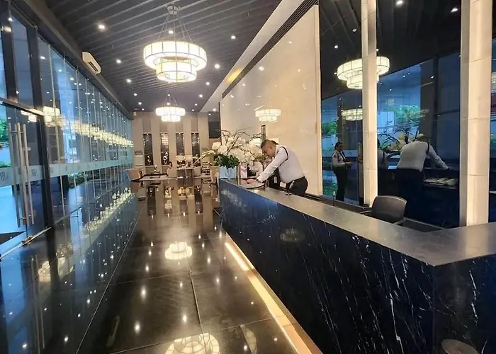 Scape Comforts Makati Apartment *